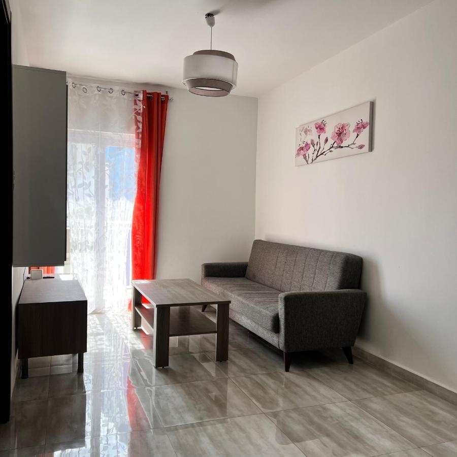 F4 Room 2, Private Room Two Single Beds Shared Bathroom 姆西达 外观 照片